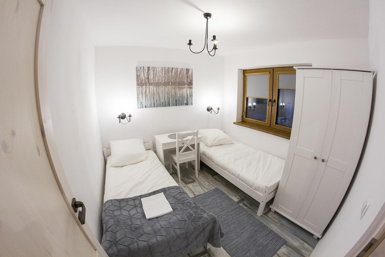 Apartamento "Miedzy Gruszka A Sanem" Lesko Exterior foto